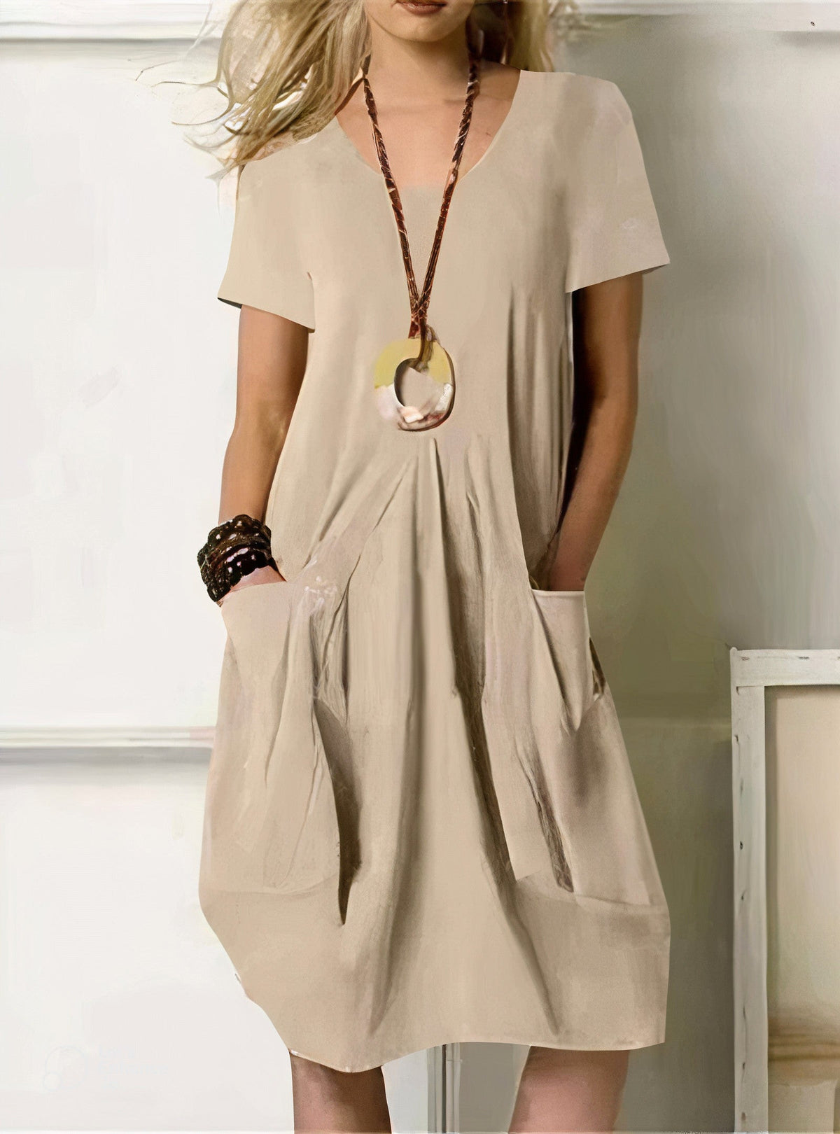 Women's Dress | Round Neckline Short Sleeve Cut Mini