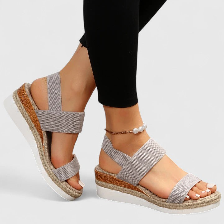 Lowri | Women's Comfortable Sandals | Orthopaedic Cushioned Arch