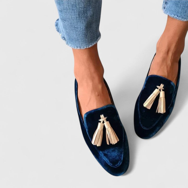 Carla | Loafers for Women | Flat Tassel Slip-On