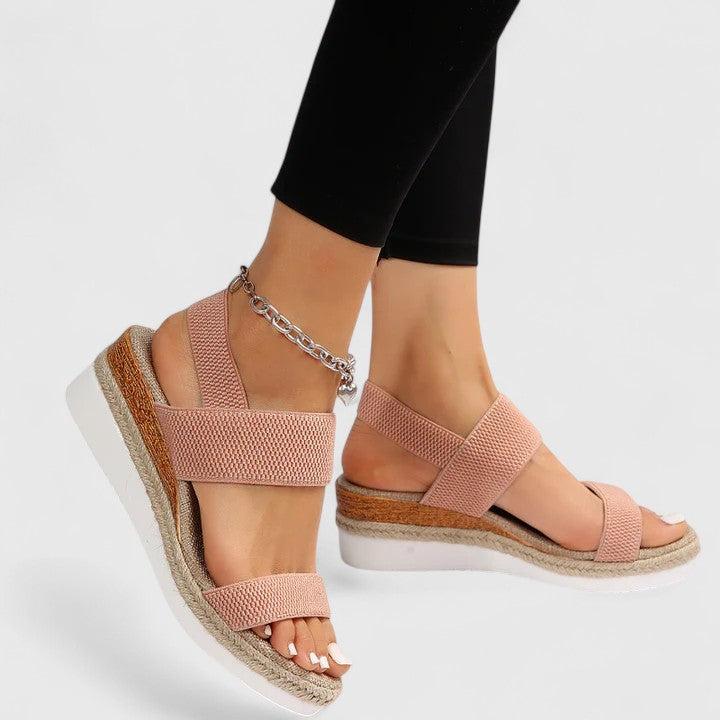 Lowri | Women's Comfortable Sandals | Orthopaedic Cushioned Arch