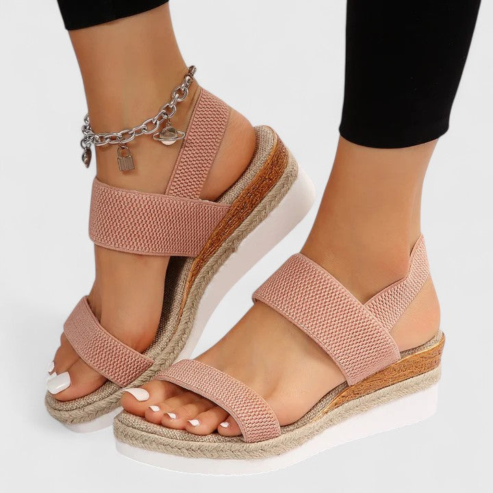Lowri | Women's Comfortable Sandals | Orthopaedic Cushioned Arch